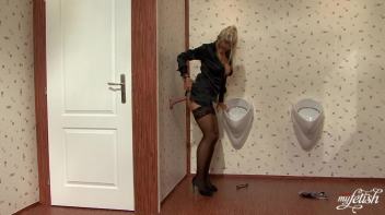 Stacy And The Hole In The Wall... Screencap 60 on www.sinx.com