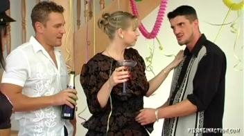 There's No Stopping This Piss Orgy! Screencap 21 on www.sinx.com