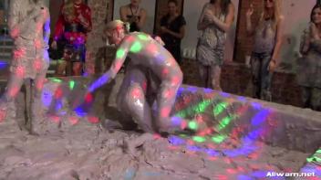 Dirty Duo Turns Into Mud Brawl Screencap 19 on www.sinx.com