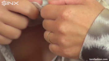 All Natural Stunner's Seductive Shredding Screencap 18 on www.sinx.com