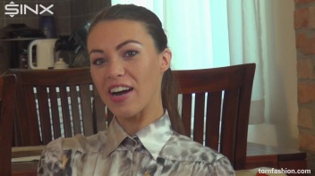 All Natural Stunner's Seductive Shredding Screencap 2 on www.sinx.com