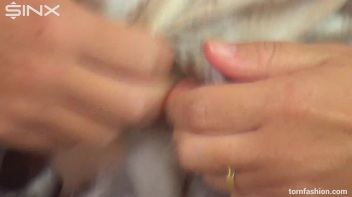 All Natural Stunner's Seductive Shredding Screencap 21 on www.sinx.com