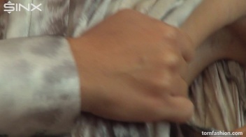 All Natural Stunner's Seductive Shredding Screencap 47 on www.sinx.com