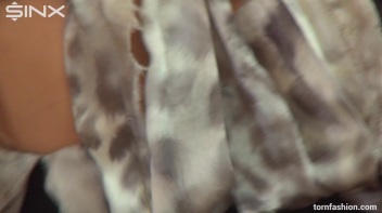 All Natural Stunner's Seductive Shredding Screencap 64 on www.sinx.com