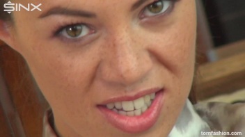 All Natural Stunner's Seductive Shredding Screencap 66 on www.sinx.com