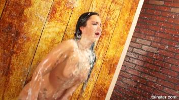 Slime Wave cum turns Jessica on Screencap 92 on www.sinx.com