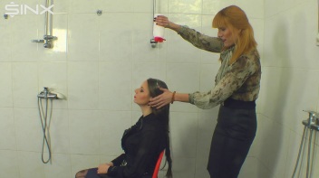 Gorgeous Girls Wash And Lather Their Hair Screencap 10 on www.sinx.com