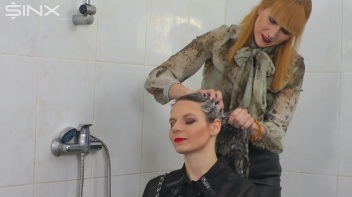 Gorgeous Girls Wash And Lather Their Hair Screencap 18 on www.sinx.com