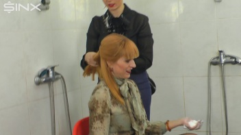 Gorgeous Girls Wash And Lather Their Hair Screencap 23 on www.sinx.com