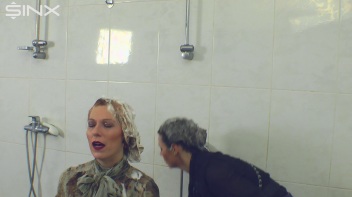 Gorgeous Girls Wash And Lather Their Hair Screencap 37 on www.sinx.com