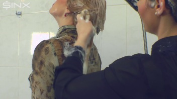 Gorgeous Girls Wash And Lather Their Hair Screencap 46 on www.sinx.com