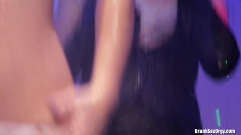 Winter Fuck Jam Part 4 - Shower Cam Screencap 19 on www.sinx.com