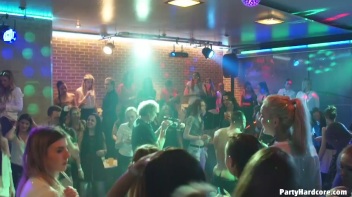 Party Hardcore Gone Crazy Vol. 34 Part 2 - Cam 2 Screencap 89 on www.sinx.com
