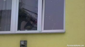 Messin' Around Town With No Shame! Screencap 86 on www.sinx.com