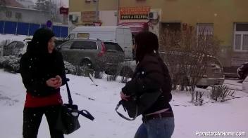 Messin' Around Town With No Shame! Screencap 20 on www.sinx.com