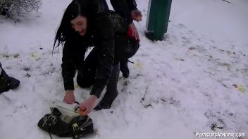 Messin' Around Town With No Shame! Screencap 29 on www.sinx.com