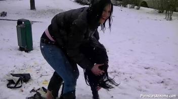 Messin' Around Town With No Shame! Screencap 34 on www.sinx.com