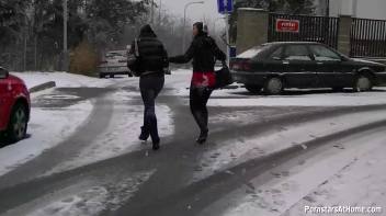 Messin' Around Town With No Shame! Screencap 71 on www.sinx.com