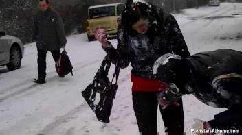 Messin' Around Town With No Shame! Screencap 77 on www.sinx.com