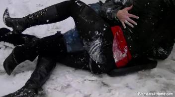 Messin' Around Town With No Shame! Screencap 78 on www.sinx.com