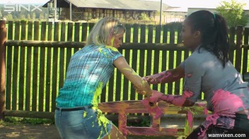 Messy Mamacitas, Girlfriends Paint Themselves Pretty Screencap 17 on www.sinx.com