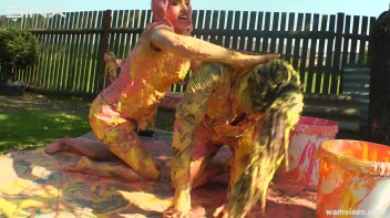 Messy Mamacitas, Girlfriends Paint Themselves Pretty Screencap 57 on www.sinx.com