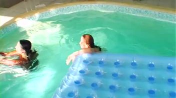 Super Soaked In The Pool Screencap 47 on www.sinx.com