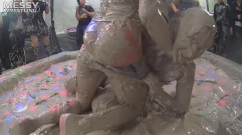 Messy Wrestling: Fully Clothed Fueds In The Mud! 4 No Mercy Catfighters Get Their Slop On! Screencap 42 on www.sinx.com