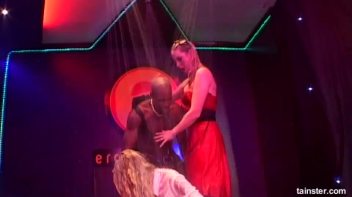 Pussy Casino Part 2 - Shower Cam Screencap 87 on www.sinx.com