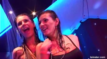 Pussy Casino Part 2 - Shower Cam Screencap 11 on www.sinx.com