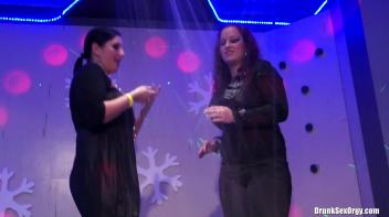 Winter Fuck Jam Part 3 - Shower Cam Screencap 6 on www.sinx.com