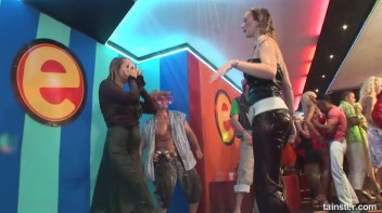 Bikini Beach Balls Part 1 - Main Edit Screencap 26 on www.sinx.com