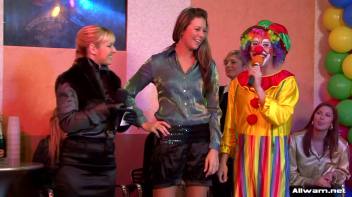 Clowning Around In The Mud Pit Screencap 12 on www.sinx.com