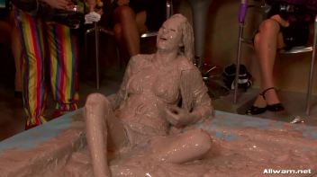 Clowning Around In The Mud Pit Screencap 51 on www.sinx.com