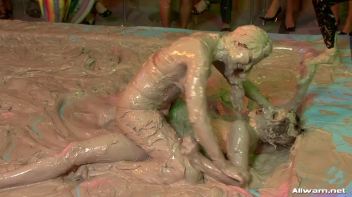 Clowning Around In The Mud Pit Screencap 73 on www.sinx.com