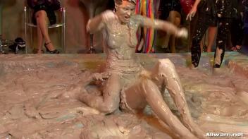 Clowning Around In The Mud Pit Screencap 78 on www.sinx.com