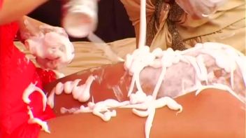 Tender Afternoon Of Shaving Cream Fun Screencap 19 on www.sinx.com