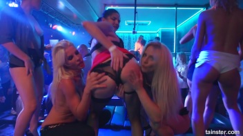 Lezzies - The Femme Fest Part 2 - Cam 1 Screencap 88 on www.sinx.com