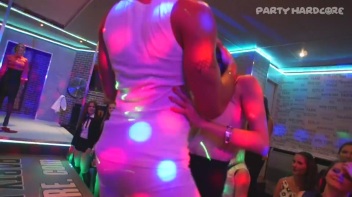 Party Hardcore Gone Crazy Vol. 28 Part 1 - Cam 2 Screencap 37 on www.sinx.com