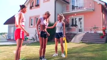 Bad Bitches Licking Piss Off Each Other Screencap 2 on www.sinx.com