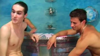 Happy Hour Really Gets Happy Screencap 1 on www.sinx.com