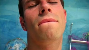 Happy Hour Really Gets Happy Screencap 28 on www.sinx.com