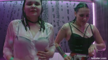 Sex Shower Audition, Amateur Hotties Shakin' It Screencap 85 on www.sinx.com