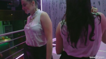 Sex Shower Audition, Amateur Hotties Shakin' It Screencap 9 on www.sinx.com