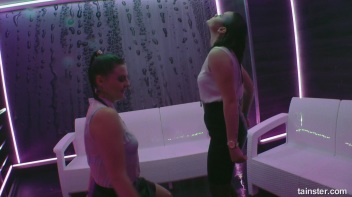 Sex Shower Audition, Amateur Hotties Shakin' It Screencap 18 on www.sinx.com