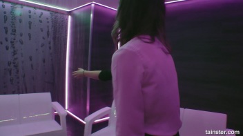 Sex Shower Audition, Amateur Hotties Shakin' It Screencap 20 on www.sinx.com