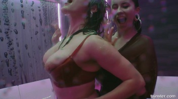 Sex Shower Audition, Amateur Hotties Shakin' It Screencap 58 on www.sinx.com