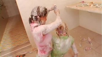 Toothpaste Fueled Catfight Screencap 111 on www.sinx.com