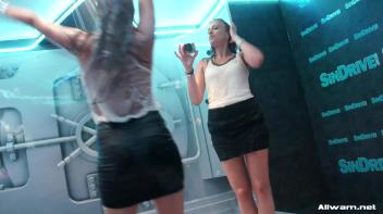 Girls Gone Wetlook Wild Screencap 6 on www.sinx.com