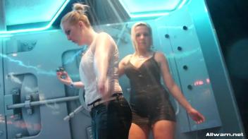 Girls Gone Wetlook Wild Screencap 68 on www.sinx.com